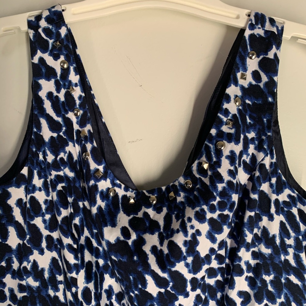 Dress - Picture 4 of 5
